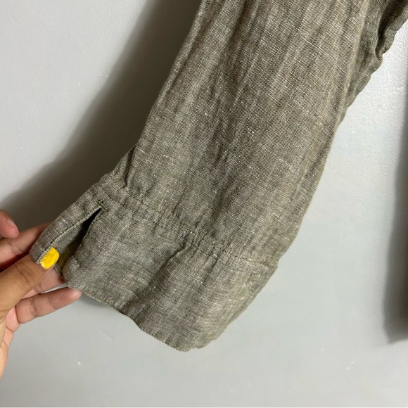 Foxcroft Oatmeal Lagenlook 100% Linen Long Sleeve Button Down Top - Picture 7 of 9